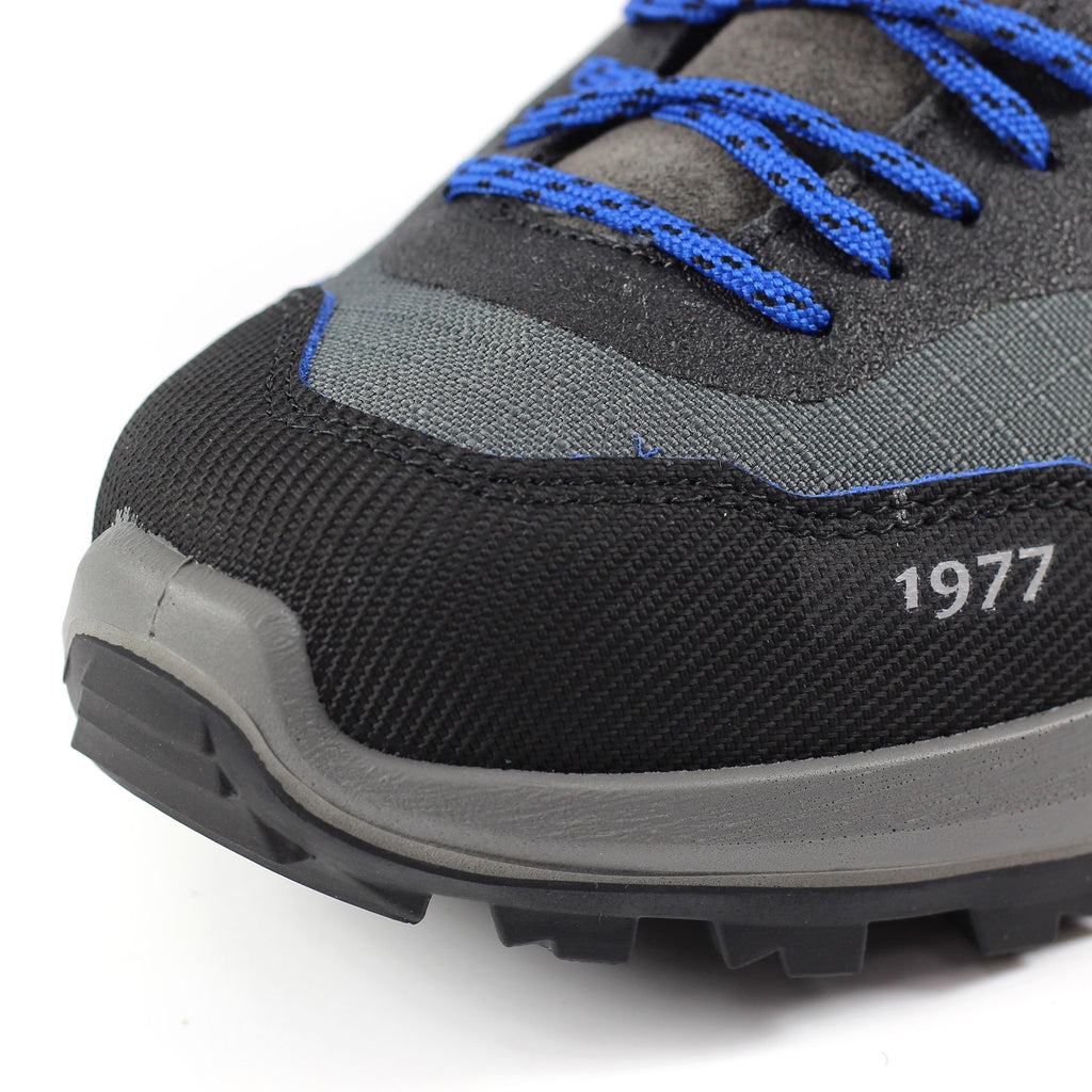 Trident Mens Walking Shoe