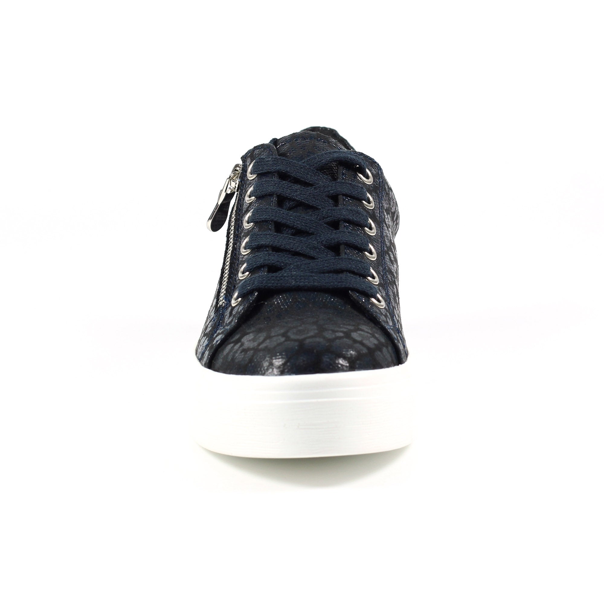 Charm Black Trainer