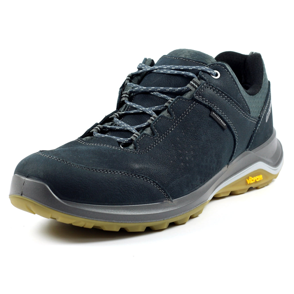 Icarus Walking Shoe
