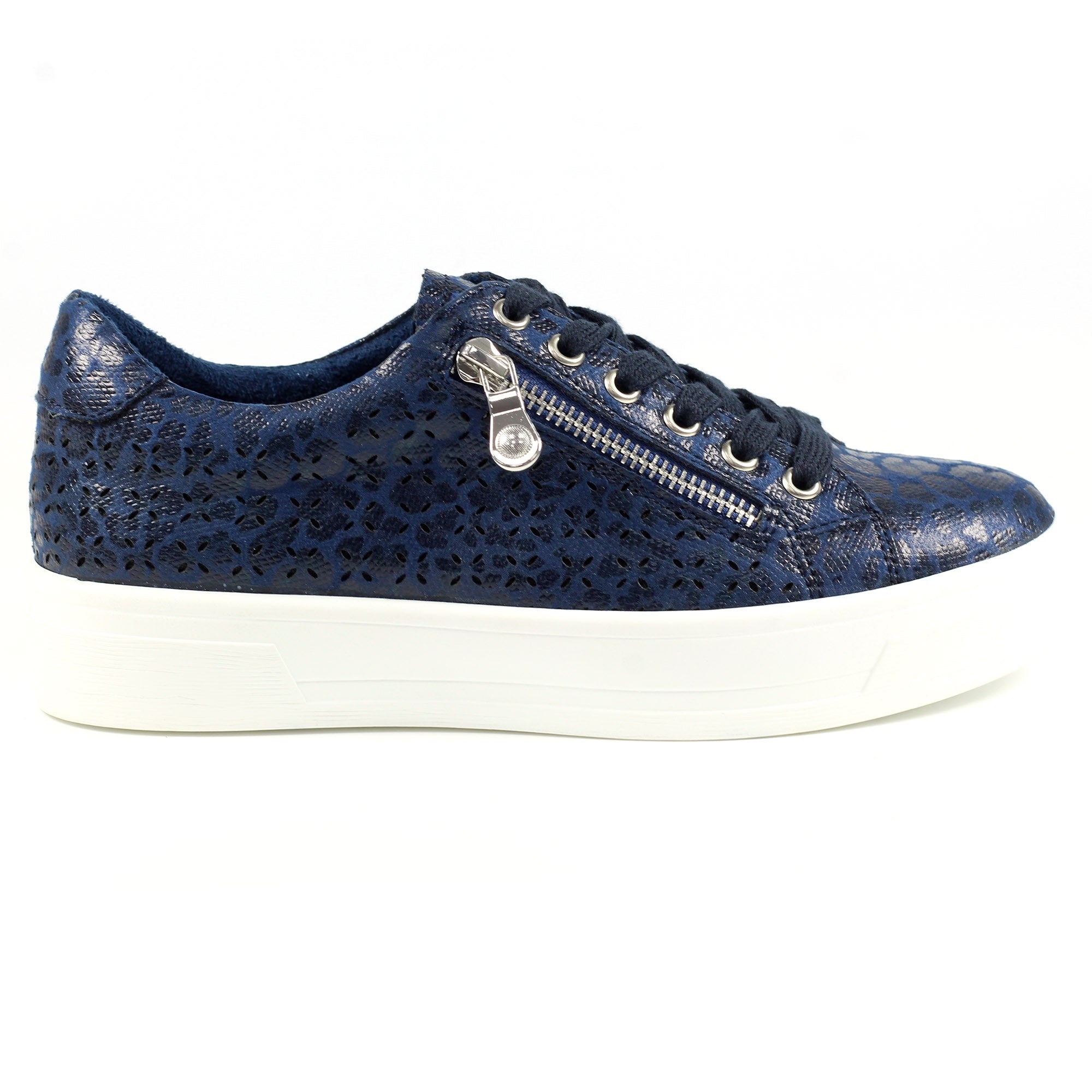 Charm Navy Trainer