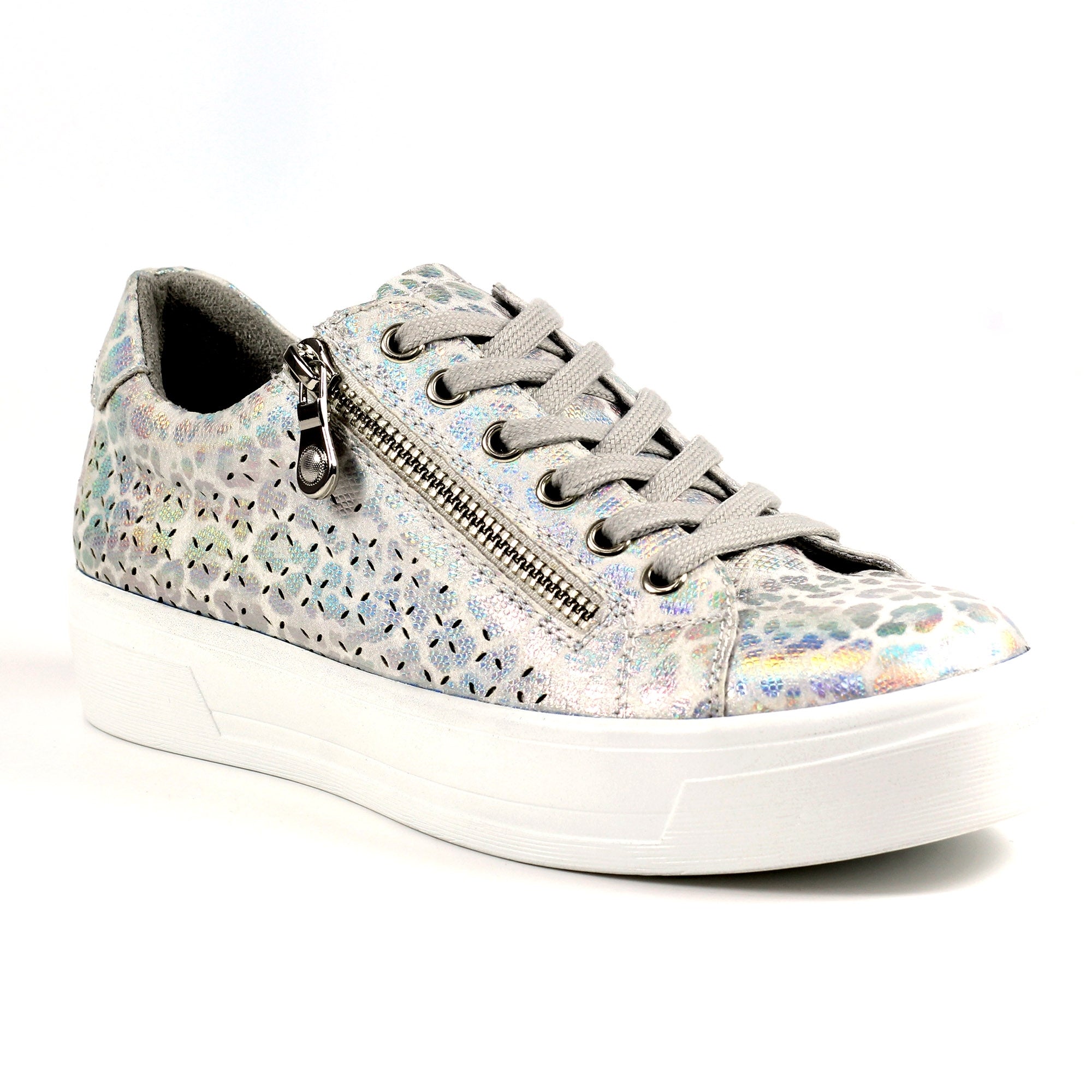 Charm White Trainer