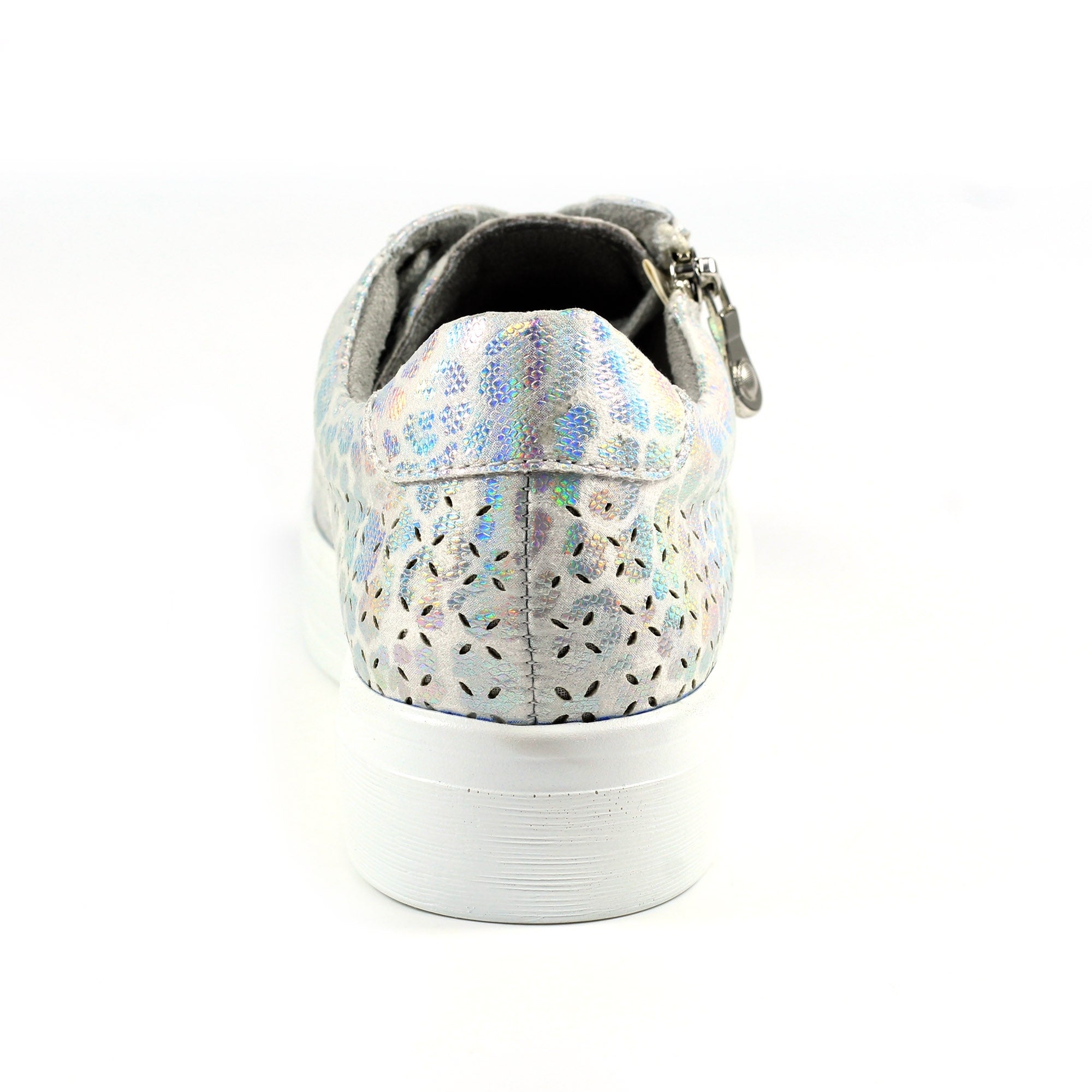 Charm White Trainer