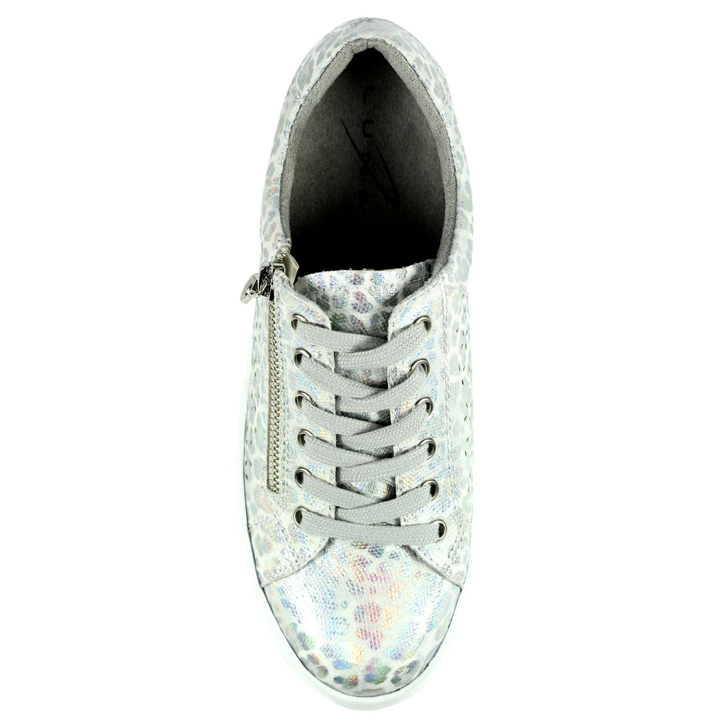 Charm White Trainer