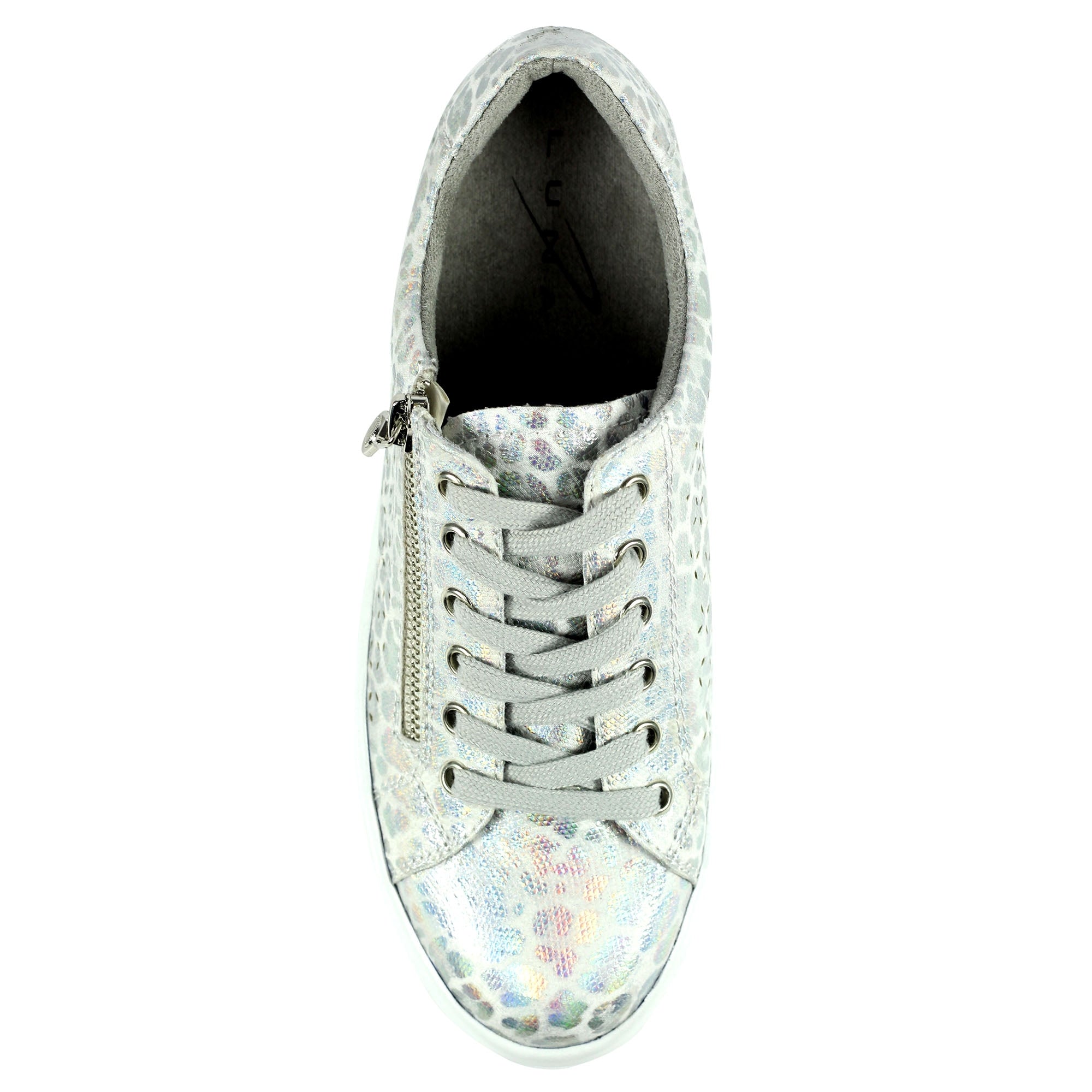 Charm White Trainer