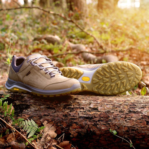 Icarus Walking Shoe