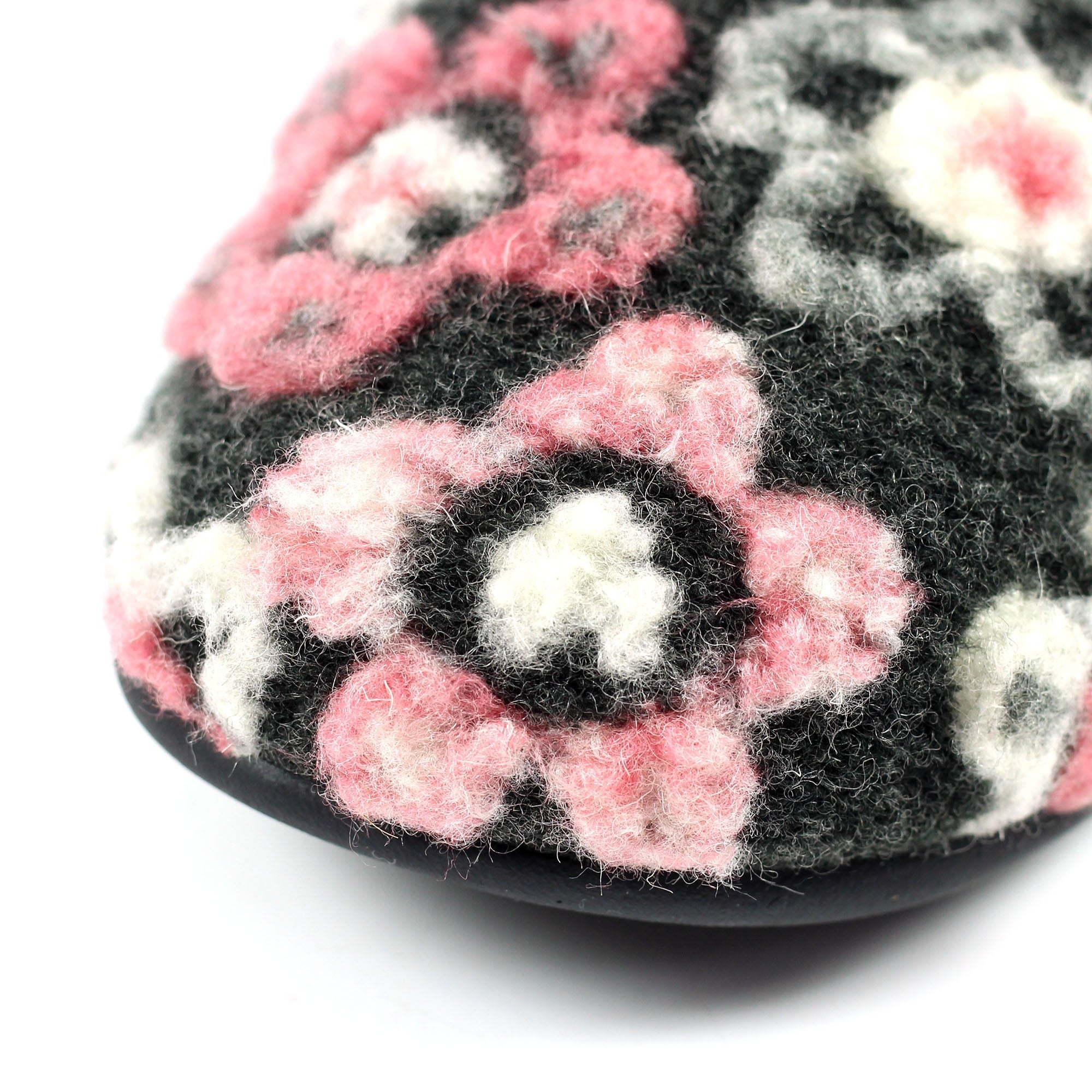 Hippy Black Flower Full Slipper