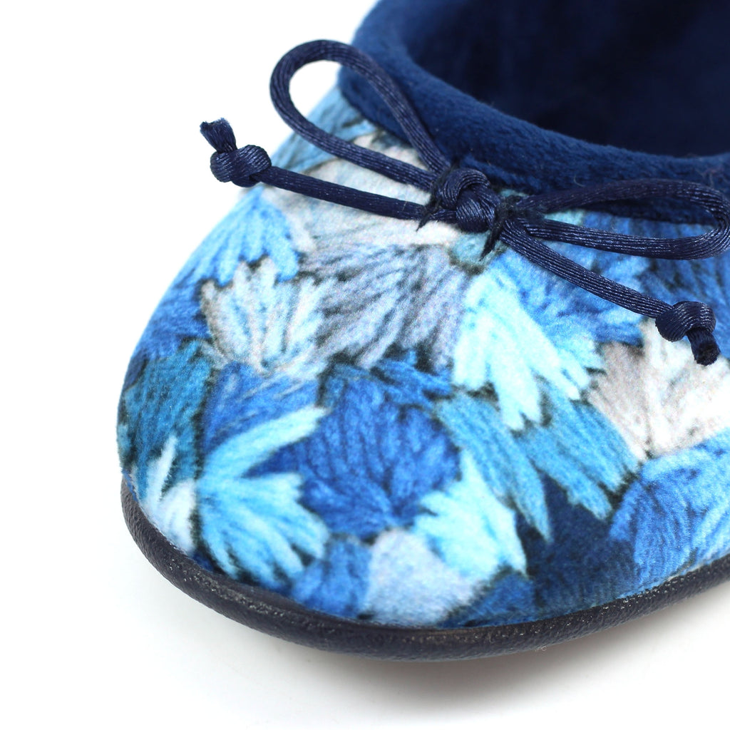 Cancun Blue Pump Slipper