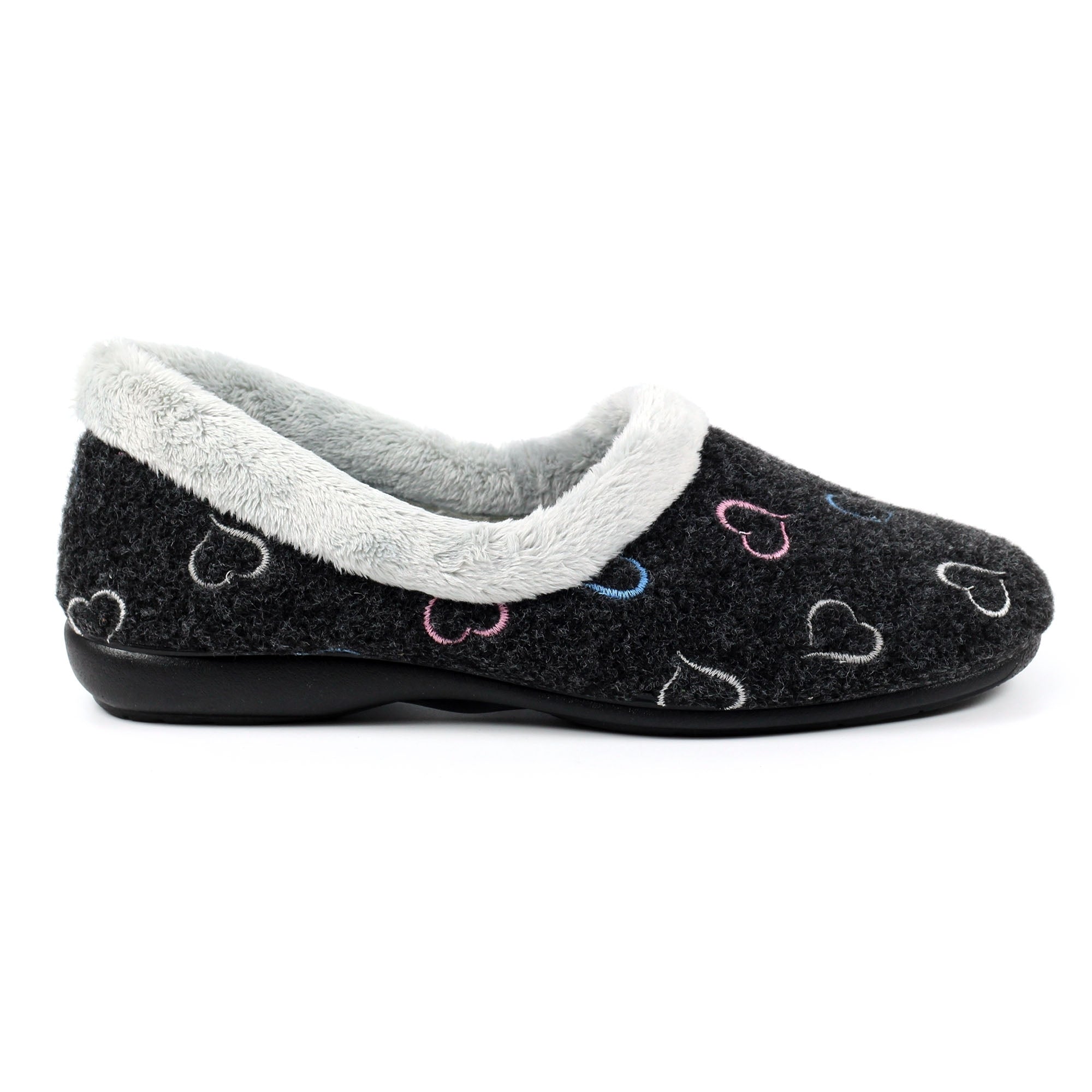 Sandino Black Slipper