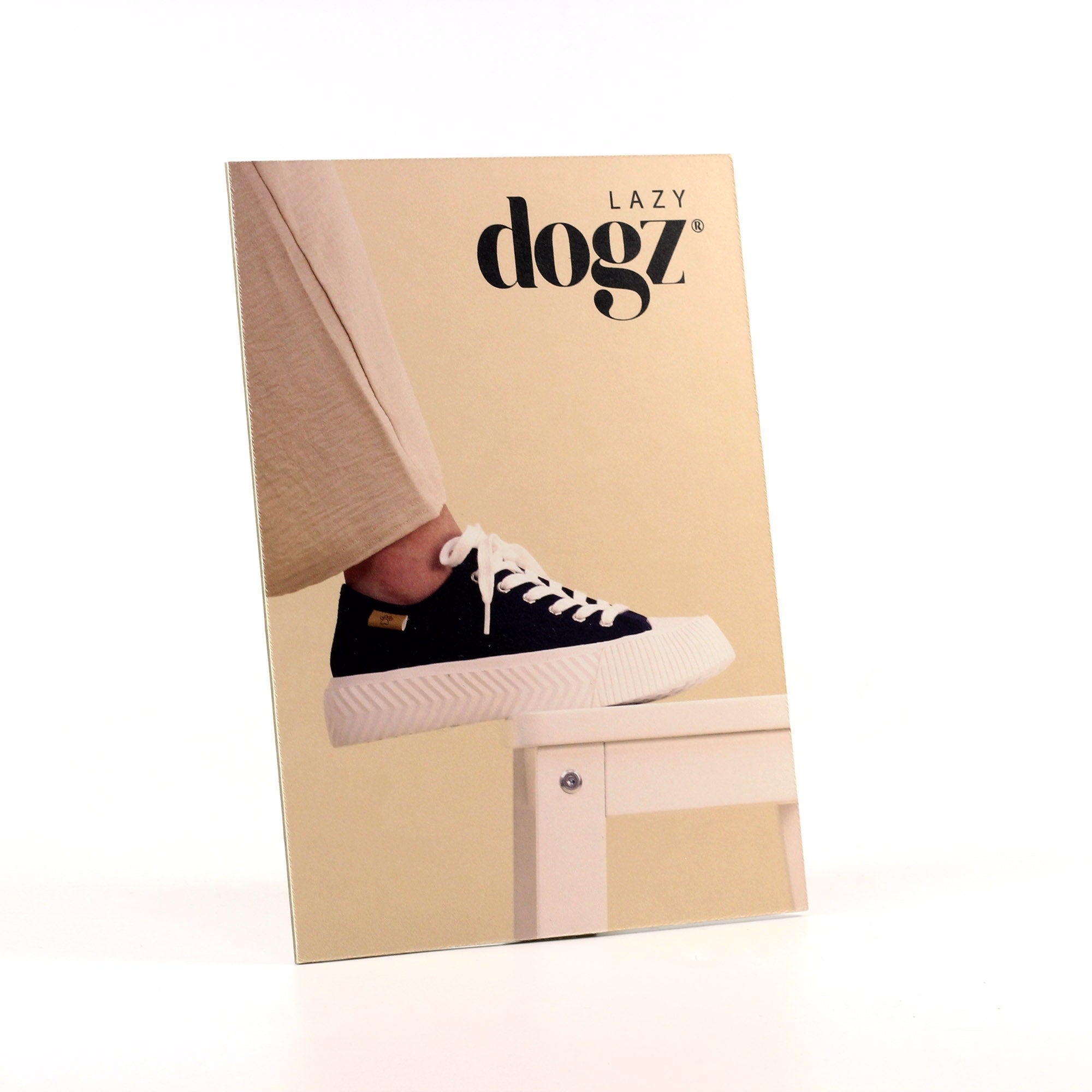 Lazy Dogz Jayne A5 Showcard