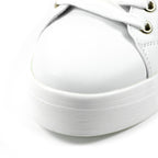 Nia White Trainer