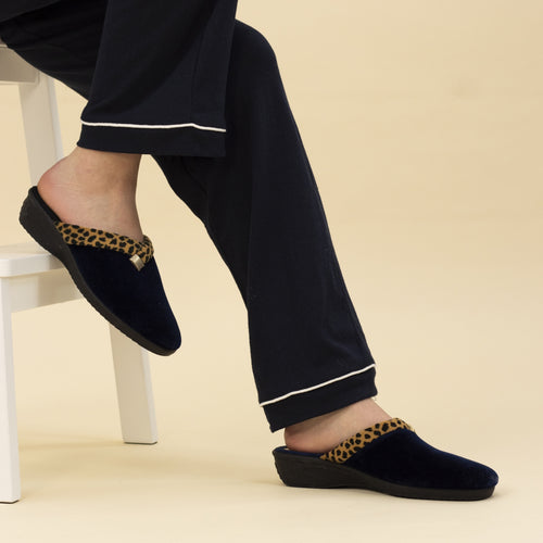 Michelle Black Ocelot Slipper