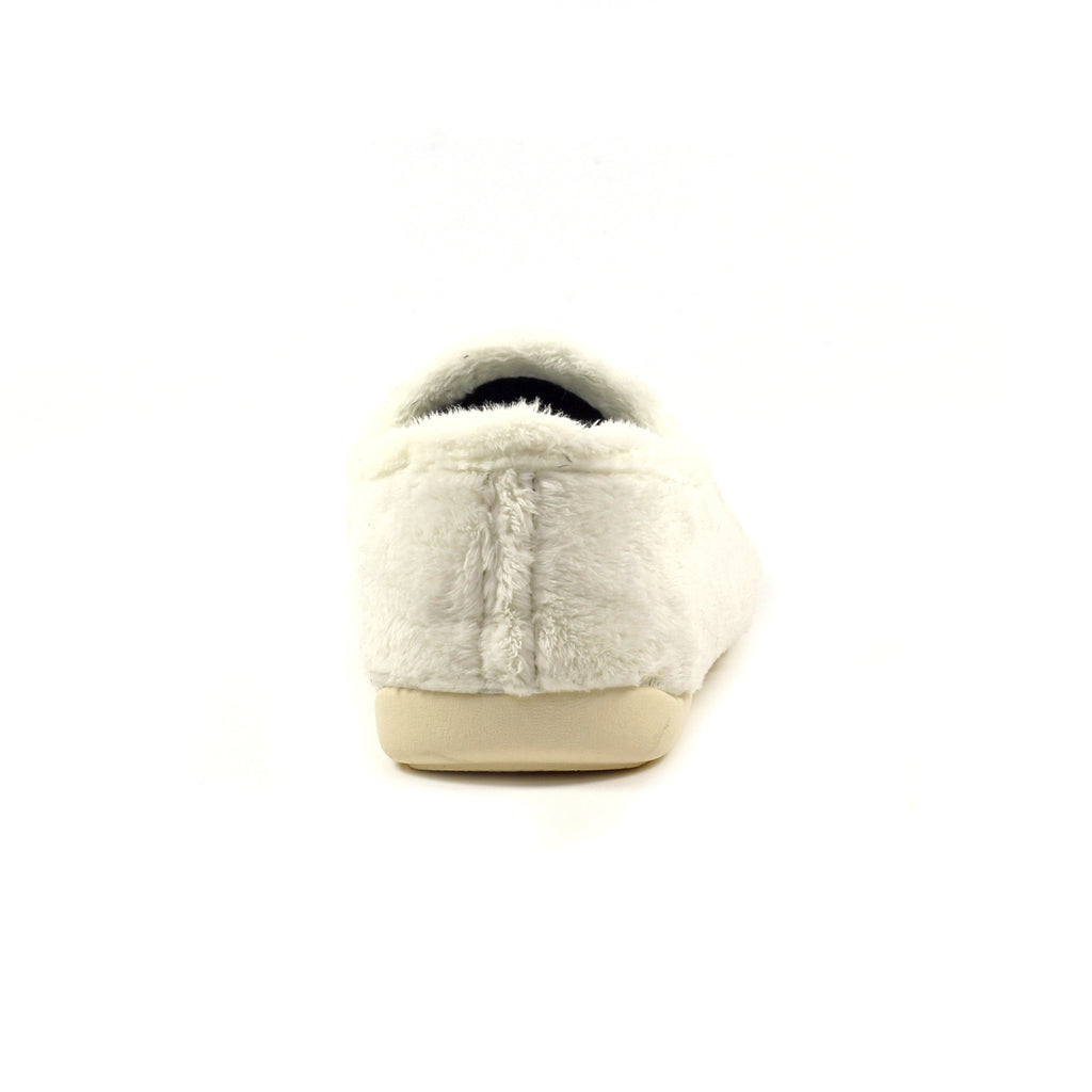 Escape White Slipper