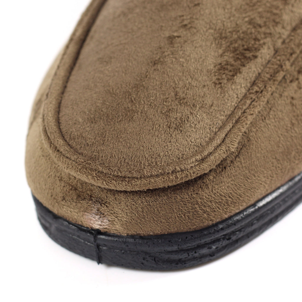Eden Brown Goodyear Slipper
