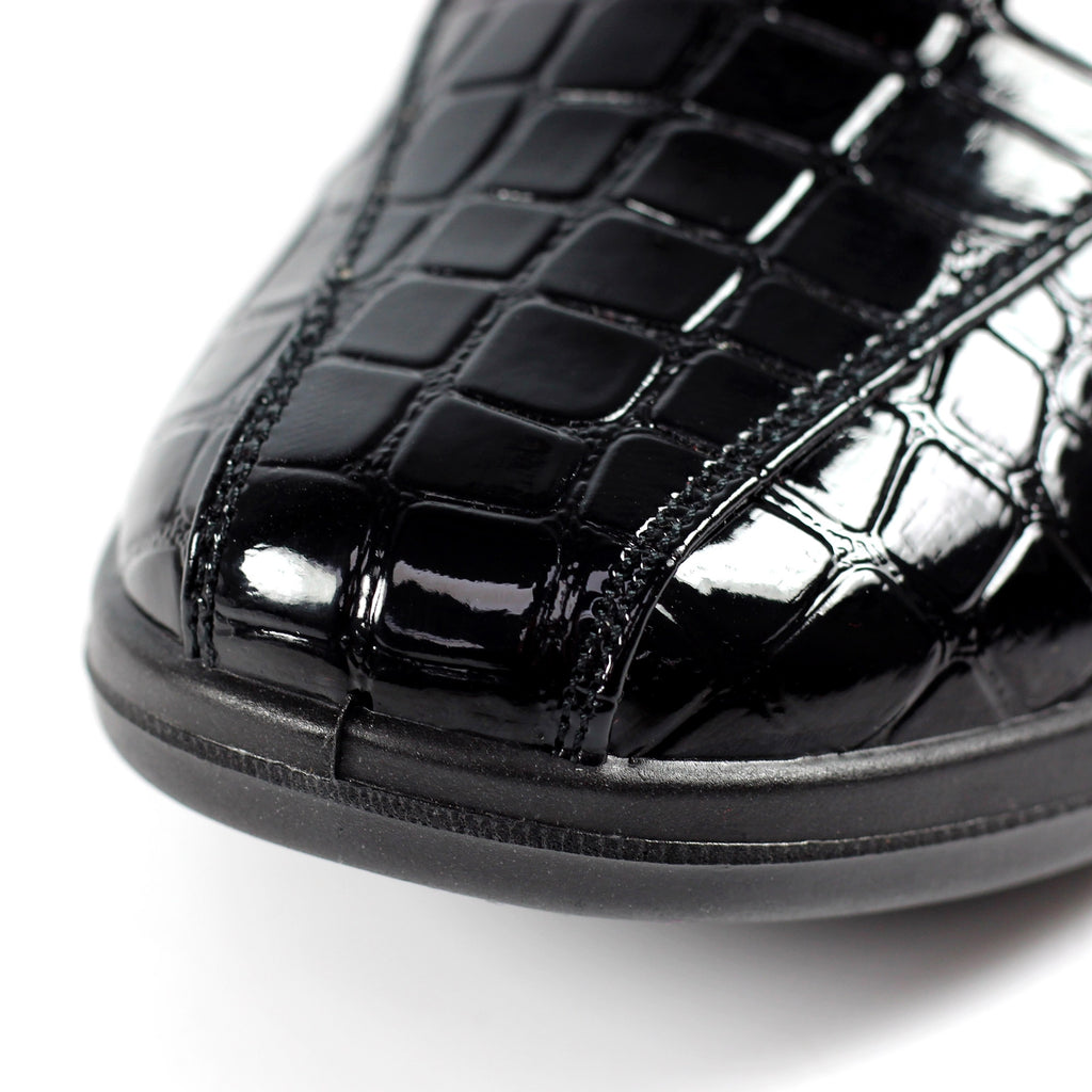 Neive Croc Comfort Shoe