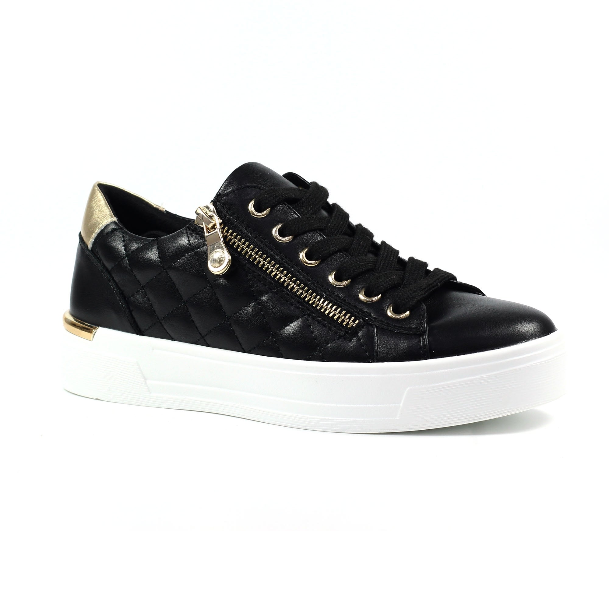Xenon Black Trainer