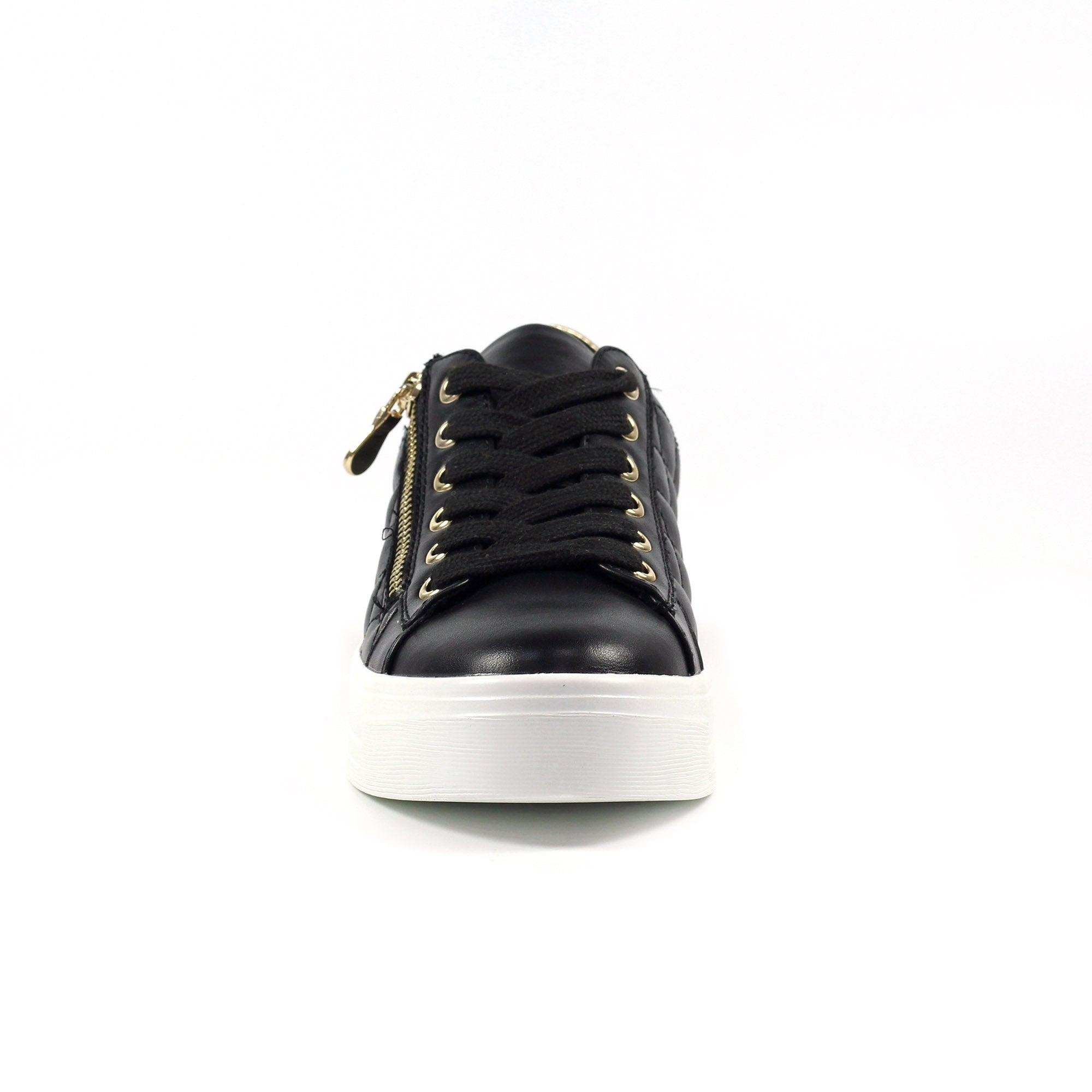Xenon Black Trainer