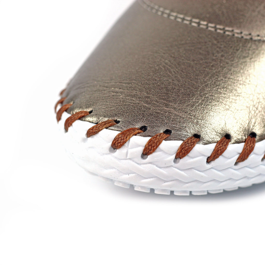St. Ives Dark Gold Leather Plimsoll