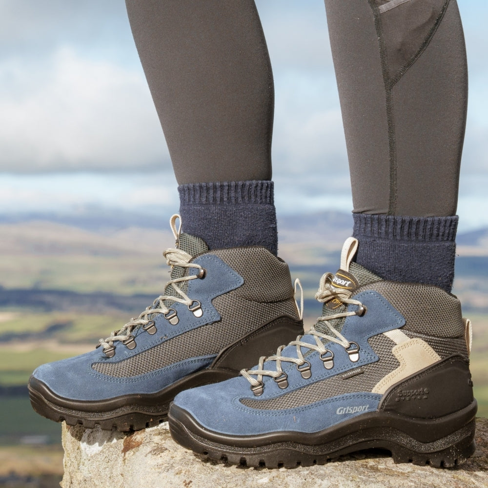 Lady Wolf Mid-Blue Trekking Boot