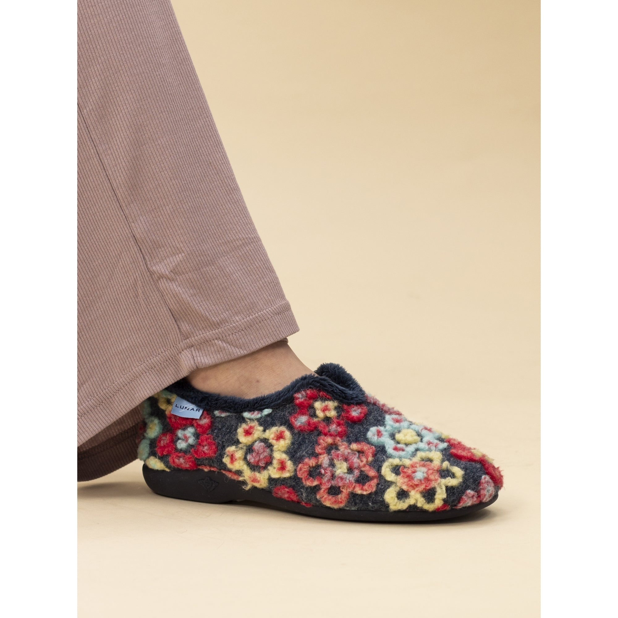 Hippy Navy Flower Full Slipper