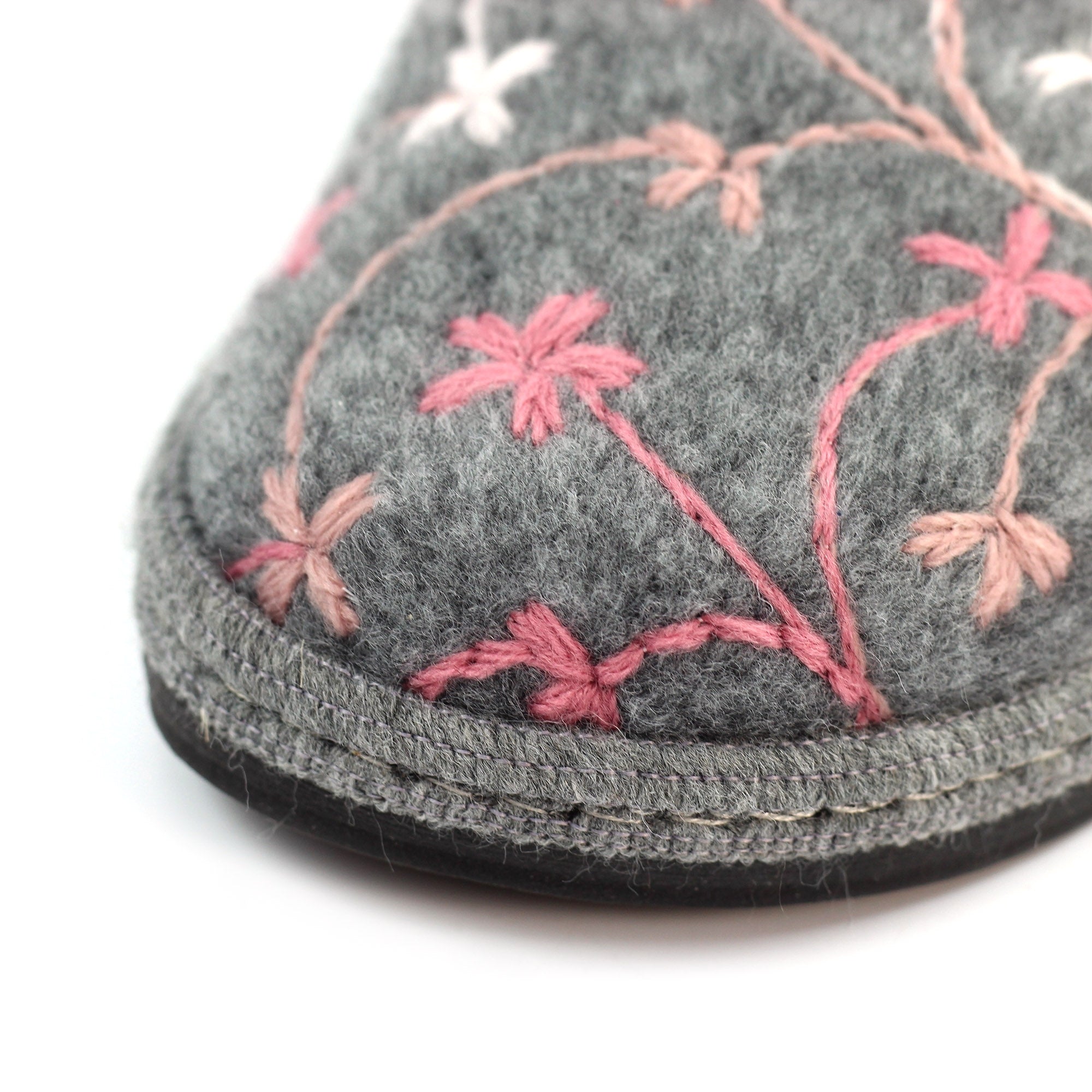 Gibson Grey Slipper