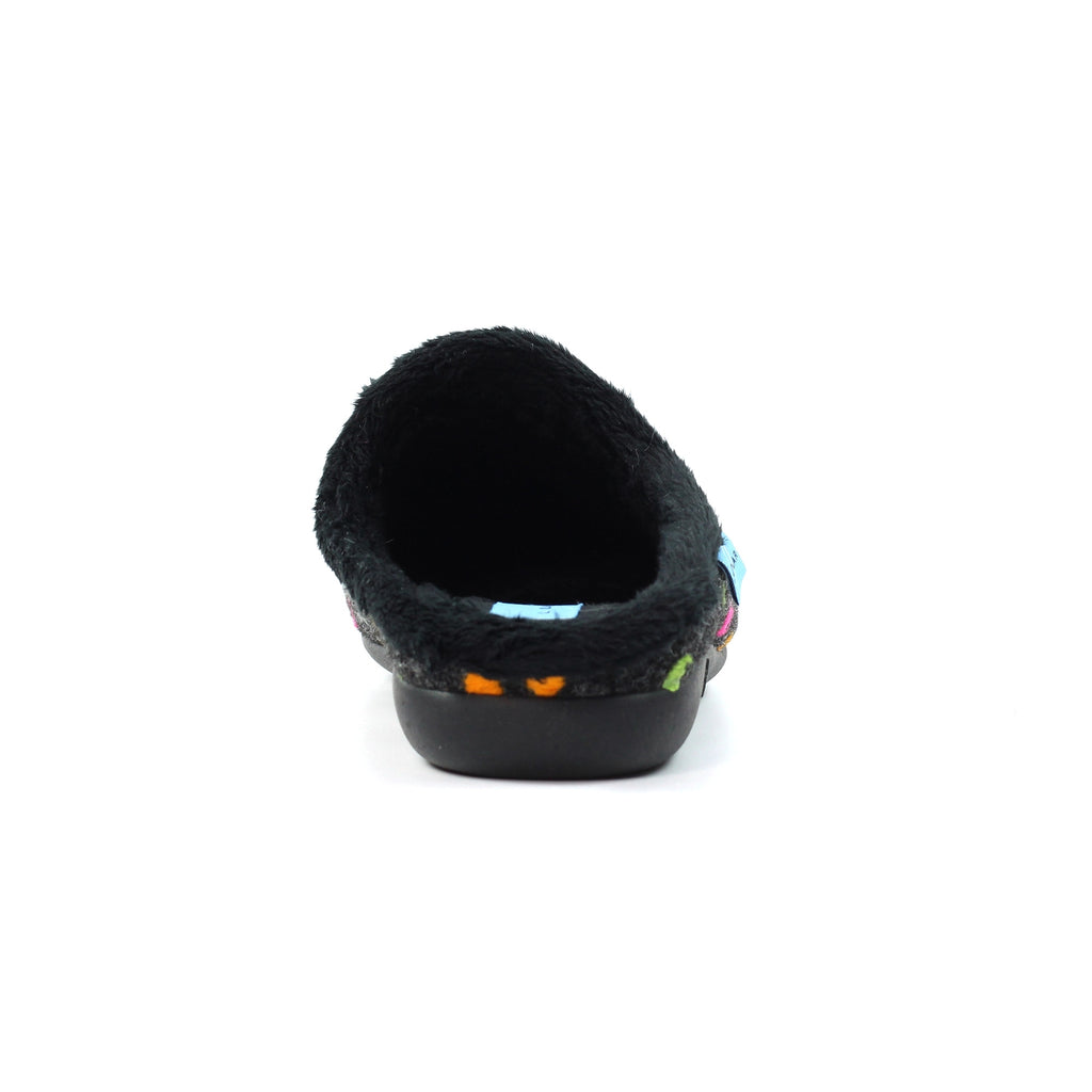 Peanut Black Mule Slipper