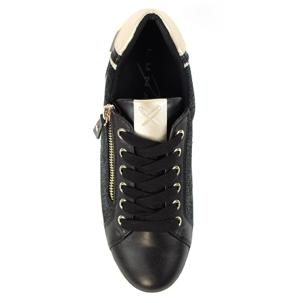 Hype Black Trainer