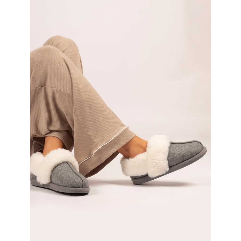 Ember III Grey Boxed Slipper