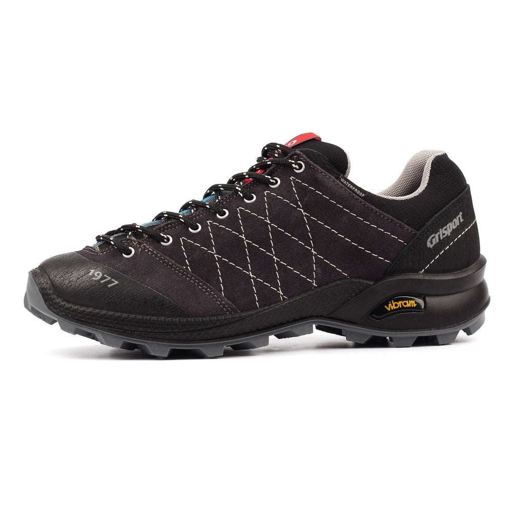 Argon Walking Shoe