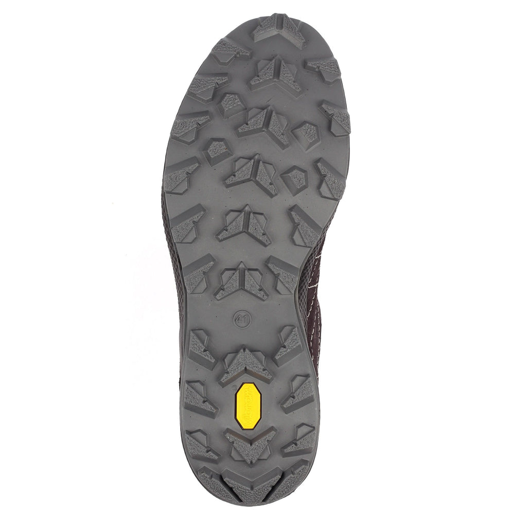 Argon Walking Shoe