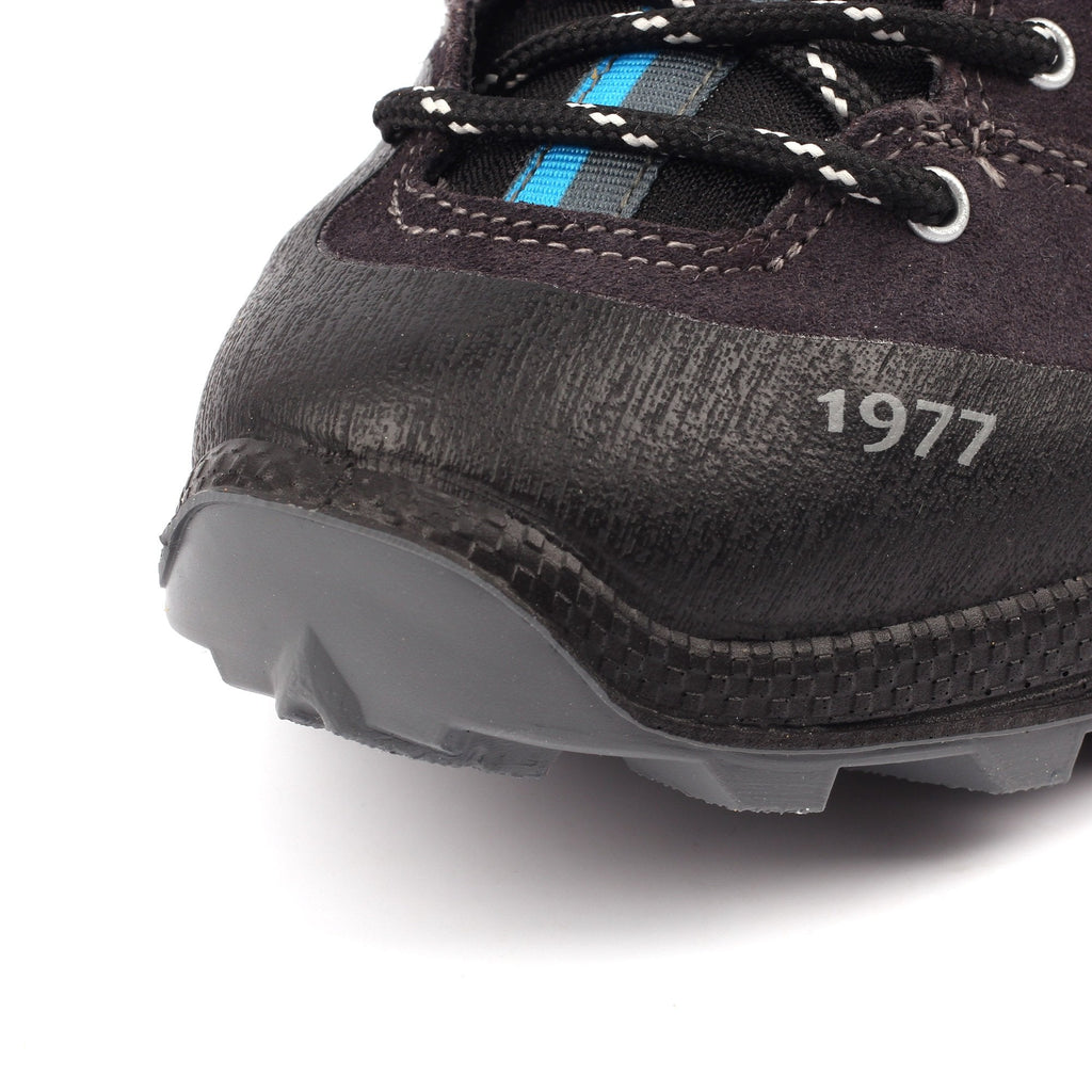 Argon Walking Shoe