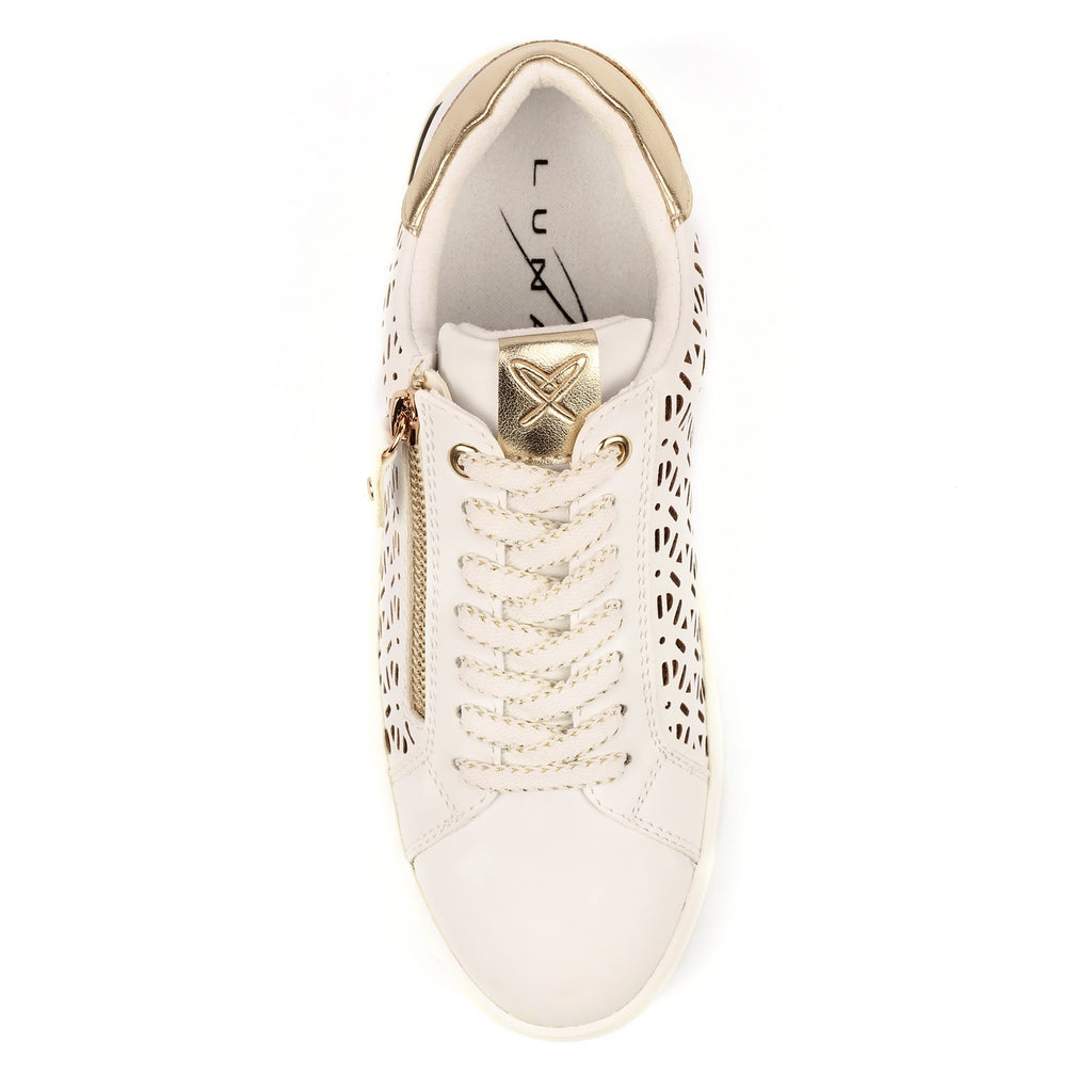 Ciara White Trainer