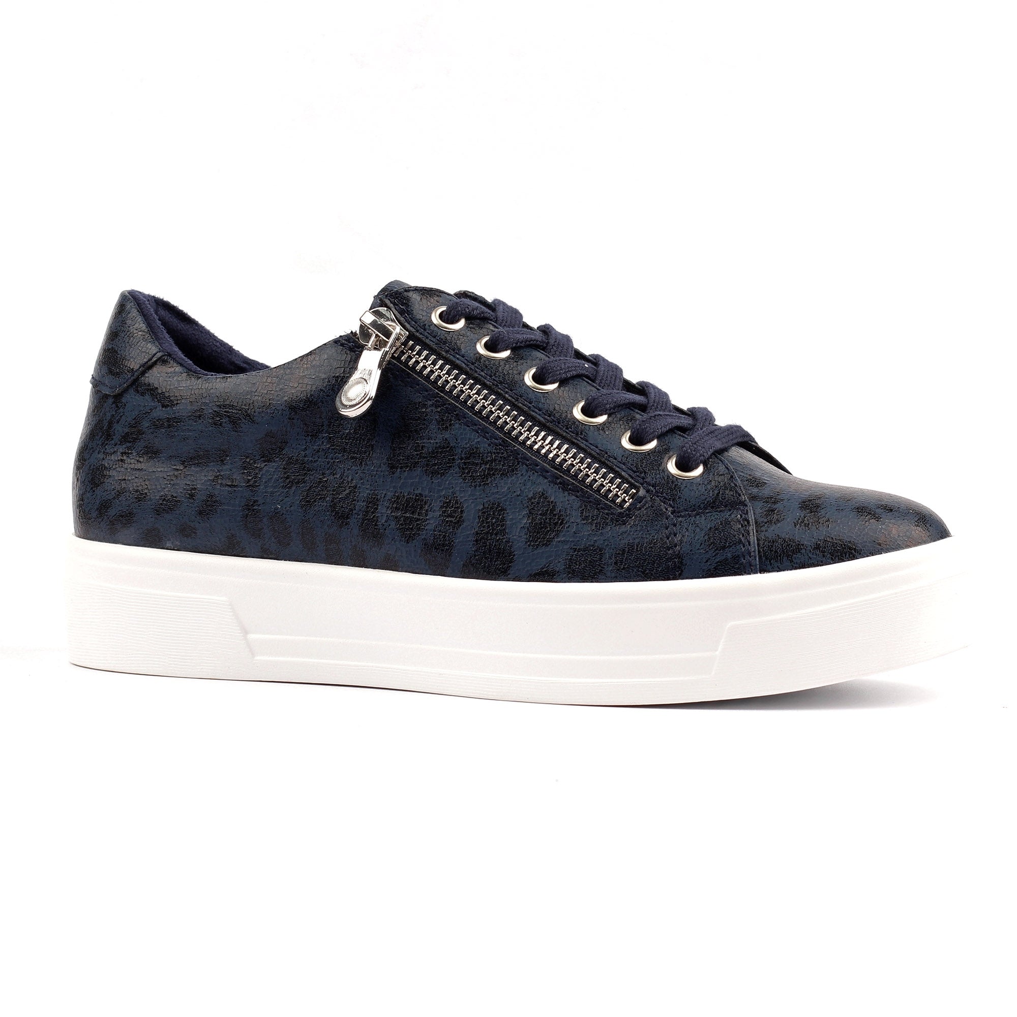 Charm II Navy Trainer