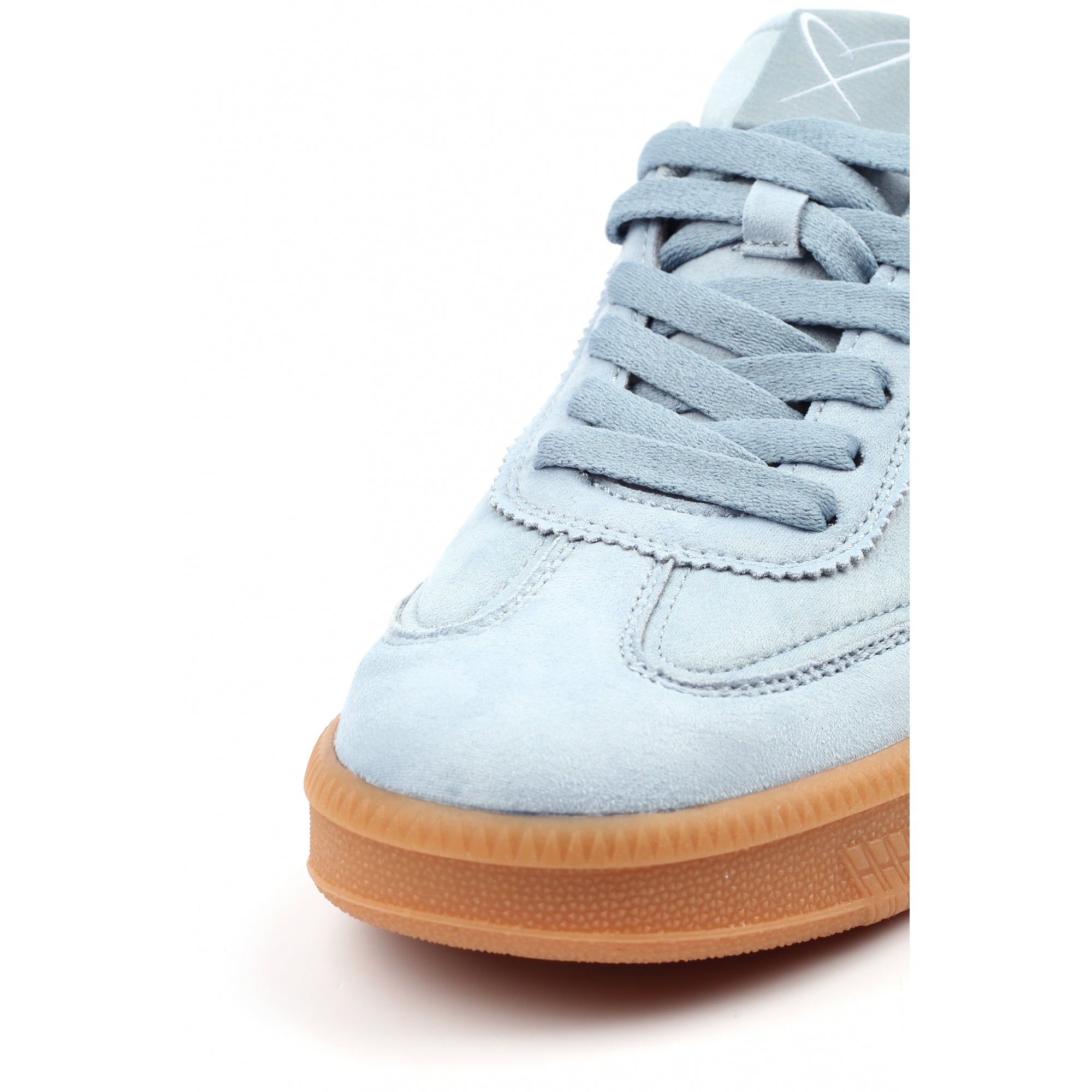 Maya Pale Blue Trainer