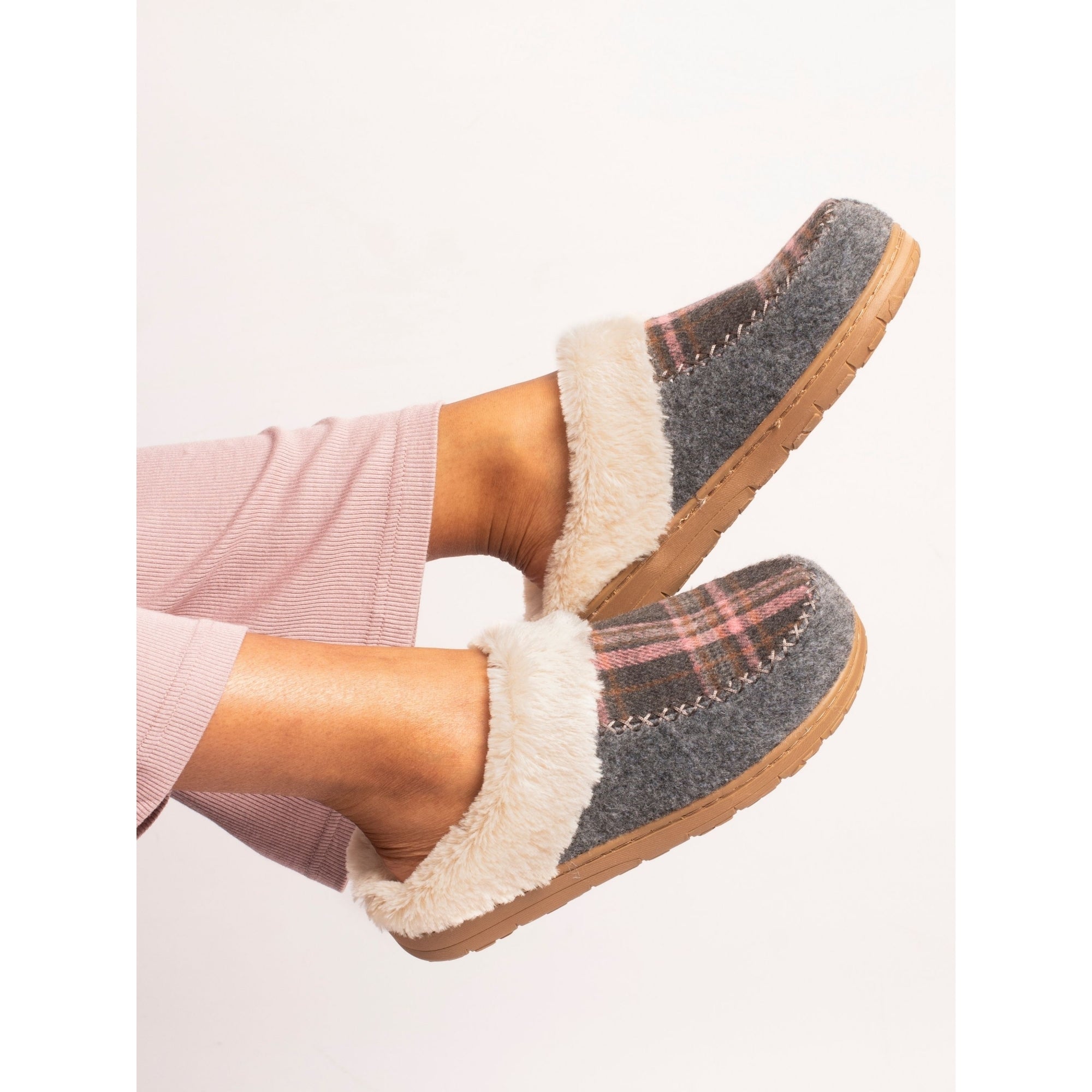 Emblaze II Grey Slipper
