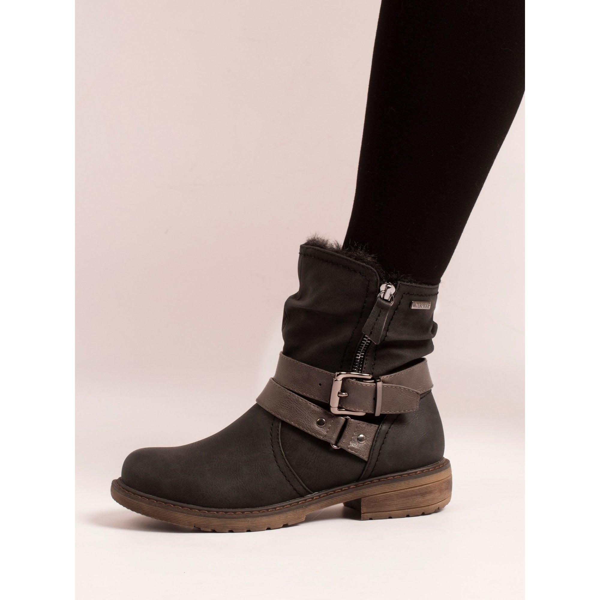 Chime III Black Waterproof Boot