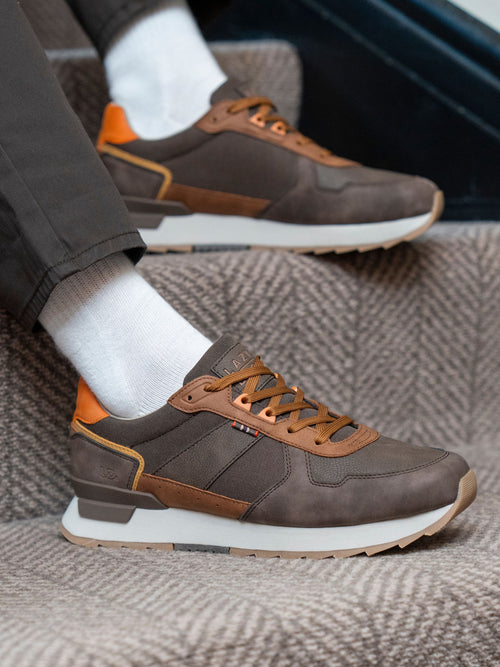 Tommy Brown Mens Trainer