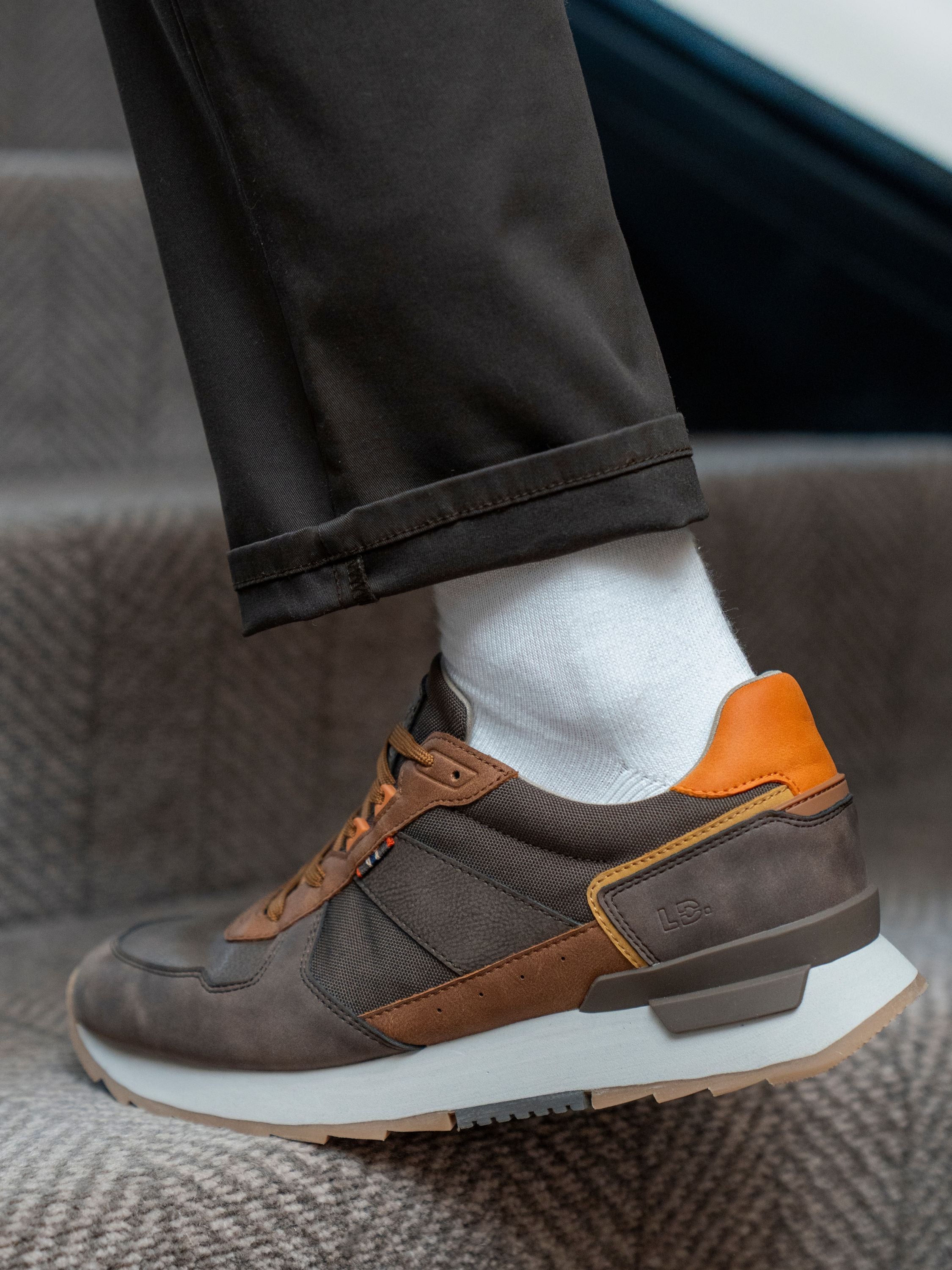 Tommy Brown Mens Trainer