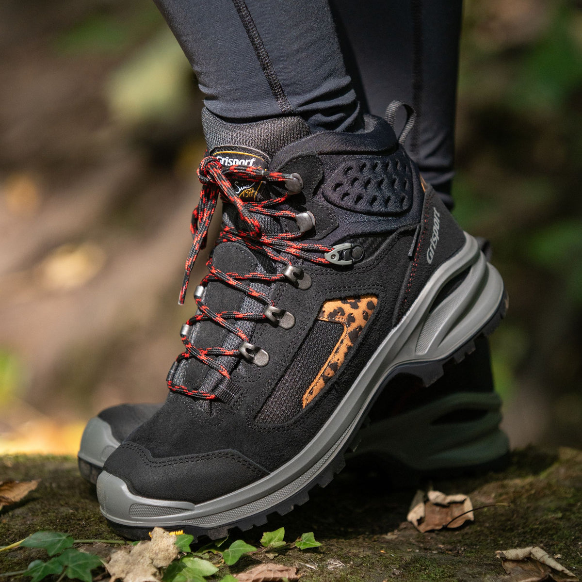 Lady Cairngorm Black Walking Boot